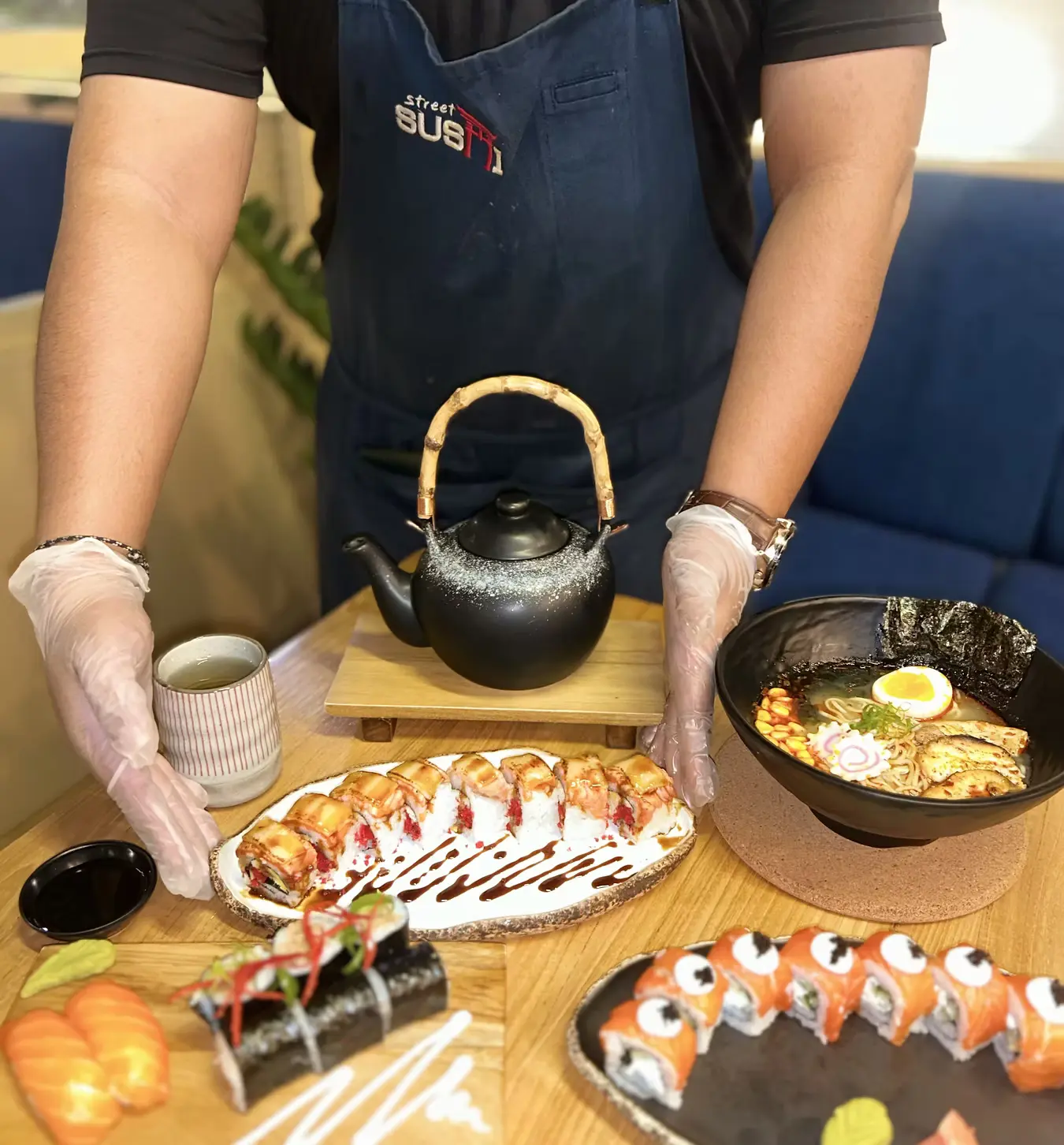 Street Sushi chef