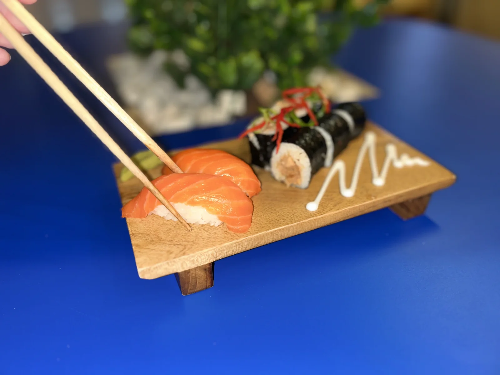 Hidangan sushi Street Sushi