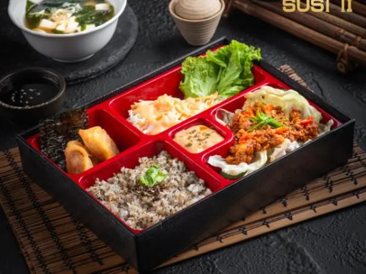Furikake Bento Spicy Tuna