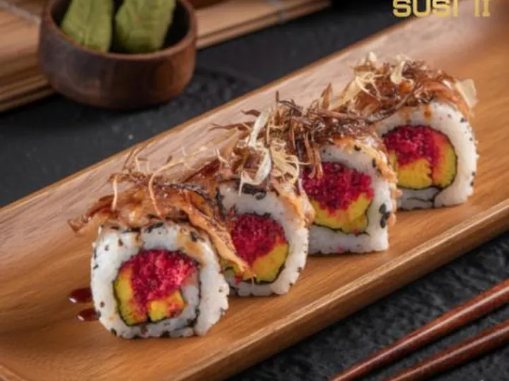 Gyuniku Roll