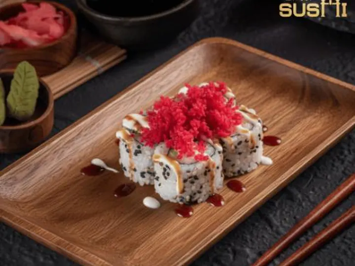 Kani Tanuki Roll