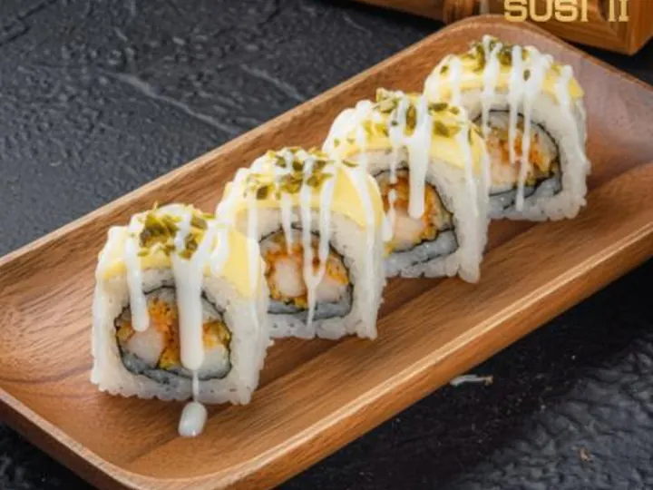 Katsu Mozza Roll