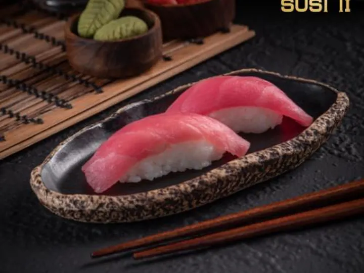 Maguro Nigiri