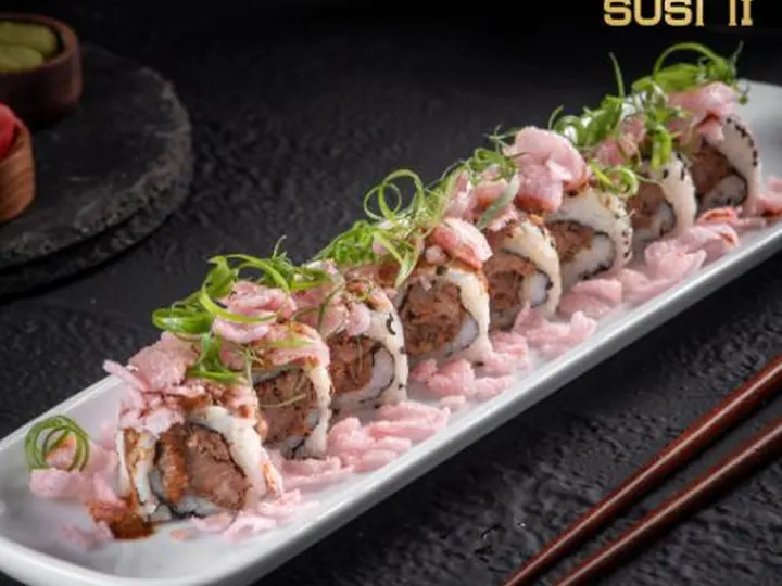 Rendang Sushi Roll